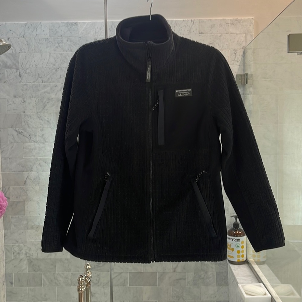 L.L. Bean women’s jacket. Never worn.